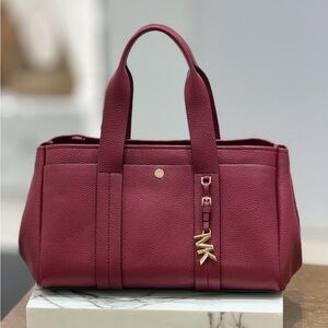 NWT Michael Kors Romee  EW Satchel Leather Bag - Mulberry